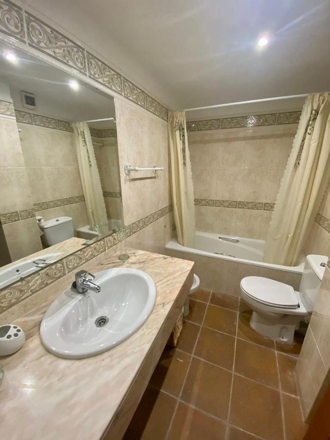 Cal Cuaresma Villa Isona Екстериор снимка